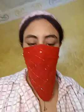 Lalou online show from 12.04.24