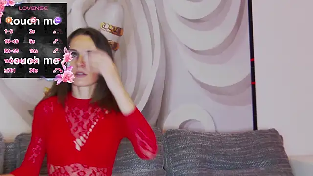 hailey peach online show from 09.19.25