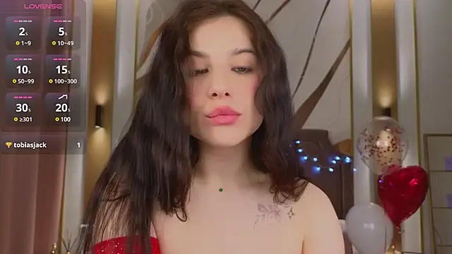 Jenna Adams  online show from 02.18.25