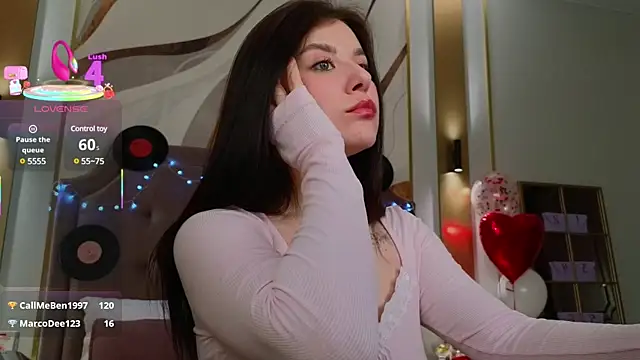 Jenna Adams  online show from 03.07.25