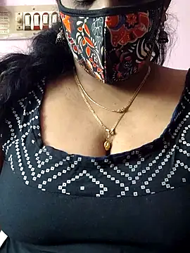 mallu-sumi online show from 09.27.25