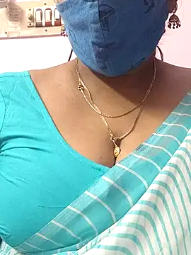 mallu-sumi online show from 09.30.25