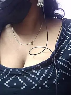 mallu-sumi online show from 01.13.26