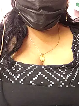 mallu-sumi online show from 03.01.26