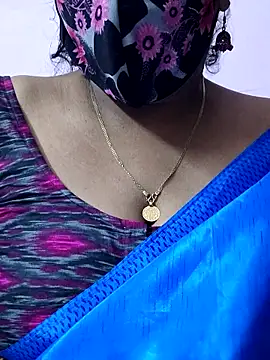 mallu-sumi online show from 04.23.26