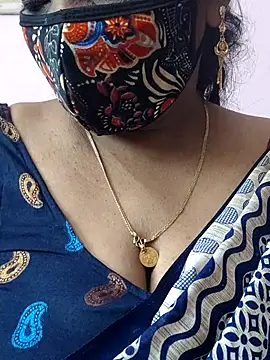 mallu-sumi online show from 07.11.26