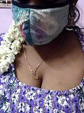 mallu-sumi online show from 07.18.26