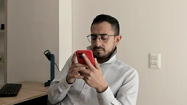 Snapshot of pablo-rincon95 chatting on 12.22.24 pablo-rincon95 online show from 12.22.24