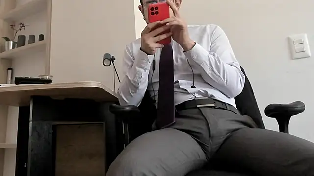 Snapshot of pablo-rincon95 chatting on 01.07.25 pablo-rincon95 online show from 01.07.25