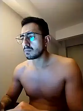 Snapshot of pablo-rincon95 chatting on 02.06.25 pablo-rincon95 online show from 02.06.25