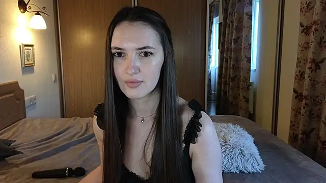 Snapshot of Tutti_Frutt1s chatting on 05.26.26 Tutti Frutt1s online show from 05.26.26
