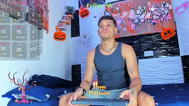 Snapshot of Friendsofeverything_ chatting on 10.17.25 Friendsofeverything  online show from 10.17.25