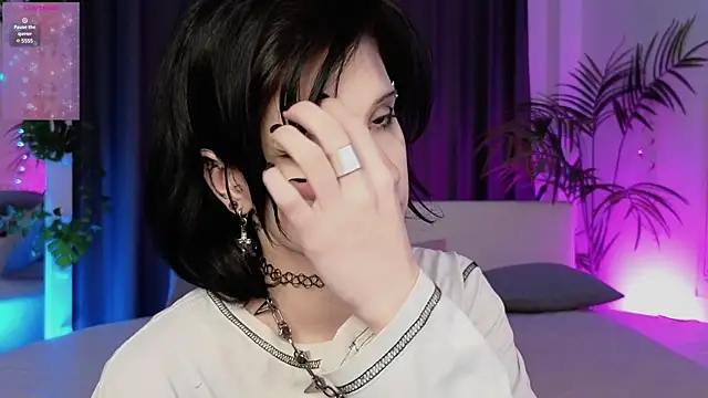 Snapshot of dark_vamp_ chatting on 01.20.25 dark vamp  online show from 01.20.25