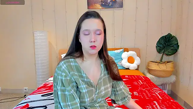 Mira Karter online show from 03.27.26