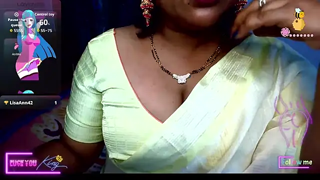 Snapshot of honey-sexy chatting on 04.25.26 honey-sexy online show from 04.25.26