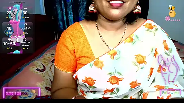 Snapshot of honey-sexy chatting on 04.28.26 honey-sexy online show from 04.28.26