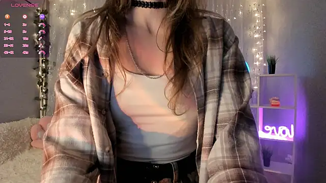 AraCopple online show from 12.06.24