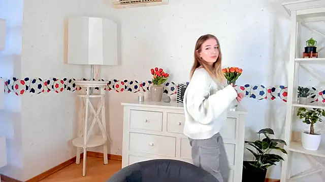 Snapshot of BreckAngwin chatting on 02.06.25 BreckAngwin online show from 02.06.25