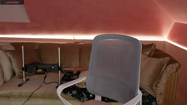 Snapshot of Inessa_Song chatting on 12.07.24 Inessa Song online show from 12.07.24