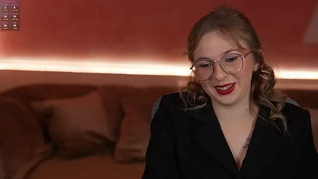 Snapshot of Inessa_Song chatting on 02.16.25 Inessa Song online show from 02.16.25