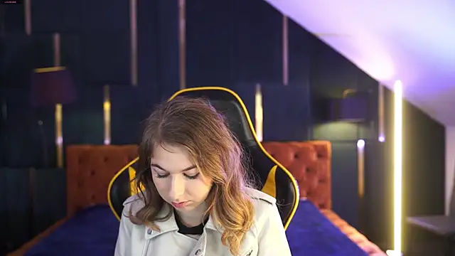 Snapshot of Inessa_Song chatting on 03.06.25 Inessa Song online show from 03.06.25