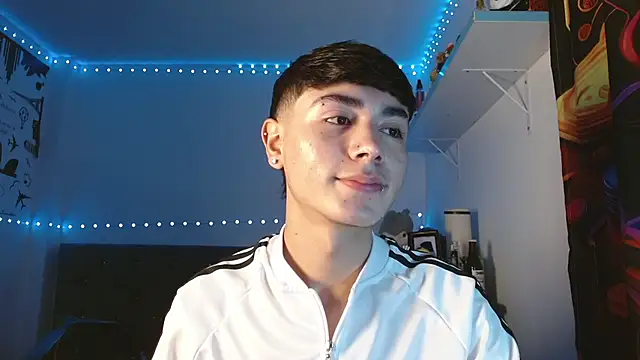 Snapshot of Im_juanda chatting on 12.10.24 Im juanda online show from 12.10.24