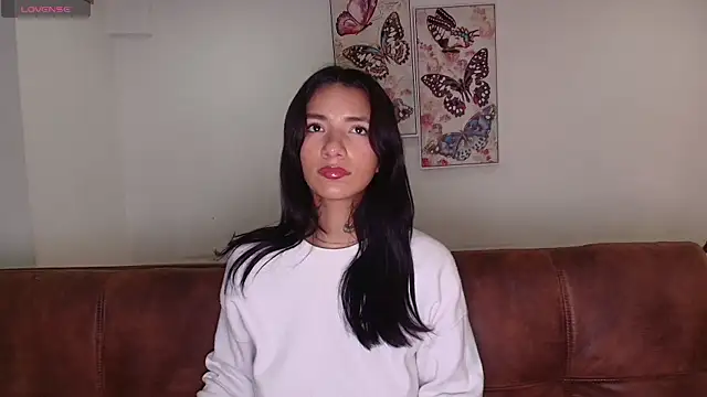 Snapshot of dolcebella chatting on 01.12.26 dolcebella online show from 01.12.26