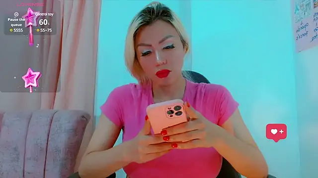 Snapshot of bimbocurvysex chatting on 01.11.25 bimbocurvysex online show from 01.11.25