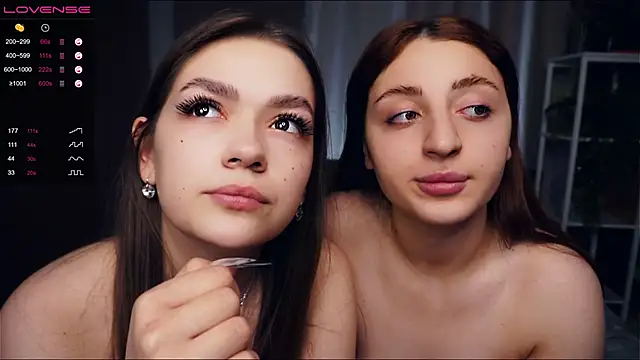 Snapshot of EditaDobson chatting on 12.28.24 EditaDobson online show from 12.28.24