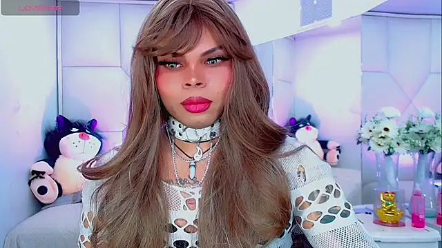 Snapshot of AdanKinng chatting on 10.10.25 AdanKinng online show from 10.10.25