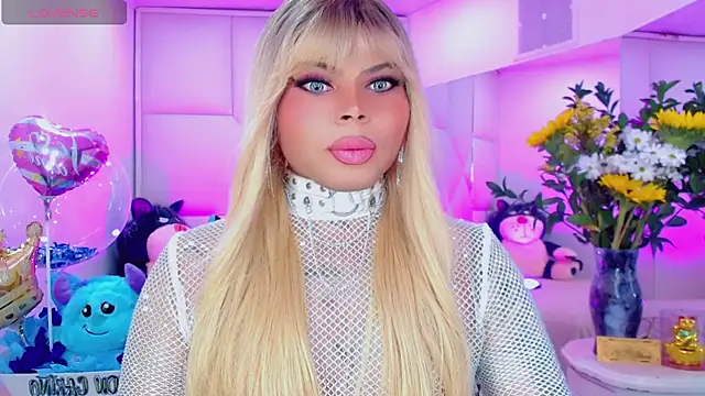 Snapshot of AdanKinng chatting on 02.10.26 AdanKinng online show from 02.10.26