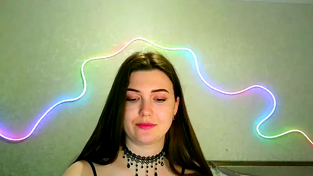Snapshot of SeductiveTati chatting on 03.31.26 SeductiveTati online show from 03.31.26