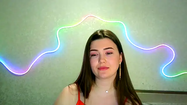 Snapshot of SeductiveTati chatting on 04.15.26 SeductiveTati online show from 04.15.26