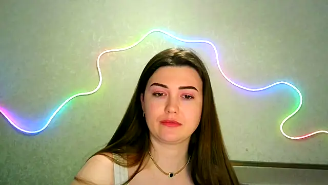 Snapshot of SeductiveTati chatting on 04.16.26 SeductiveTati online show from 04.16.26