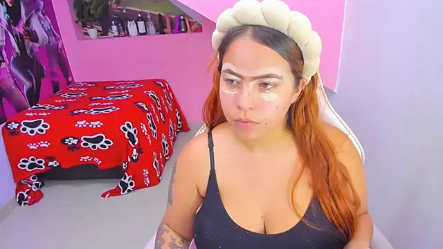 Snapshot of marcellaa303av chatting on 01.11.25 marcellaa303av online show from 01.11.25