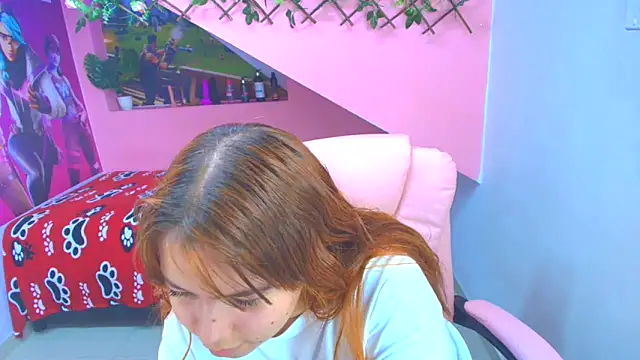 Snapshot of marcellaa303av chatting on 03.19.25 marcellaa303av online show from 03.19.25