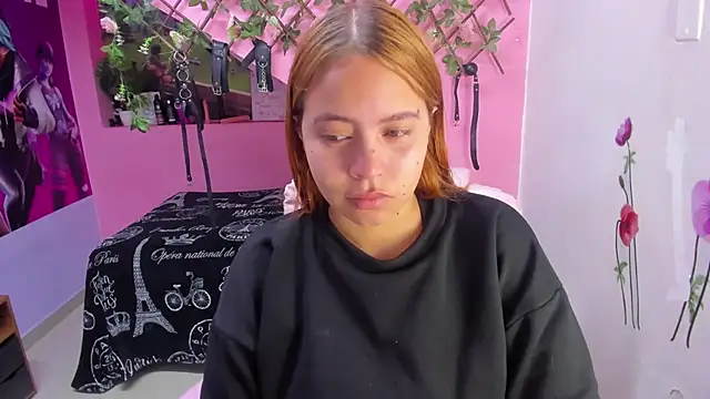 Snapshot of marcellaa303av chatting on 09.25.25 marcellaa303av online show from 09.25.25