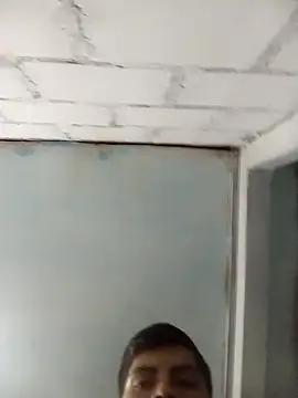 Snapshot of victorbm2354bm chatting on 11.01.25 victorbm2354bm online show from 11.01.25