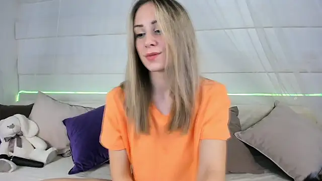 Snapshot of stricred chatting on 02.18.26 stricred online show from 02.18.26