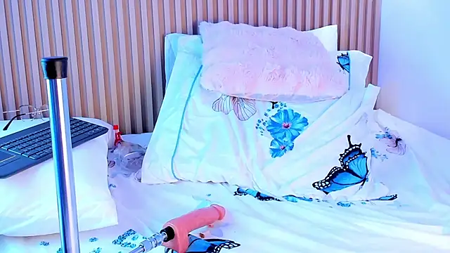 zoe rivers online show from 01.11.25