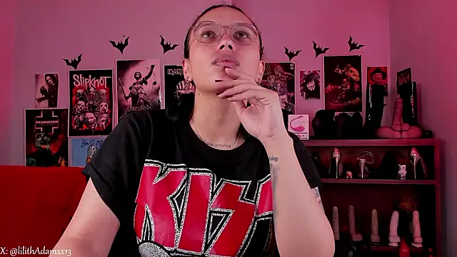 Snapshot of lilith-deveraux chatting on 03.03.26 lilith-deveraux online show from 03.03.26