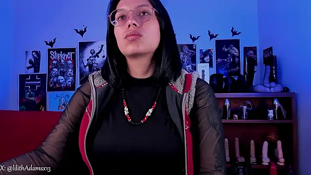 Snapshot of lilith-deveraux chatting on 03.04.26 lilith-deveraux online show from 03.04.26