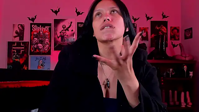 lilith-deveraux online show from 04.28.26