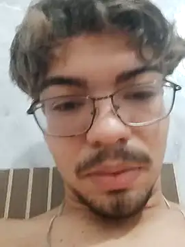 Snapshot of Edwardsky000 chatting on 02.19.26 Edwardsky000 online show from 02.19.26