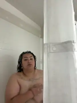 Snapshot of DatBishYouMiss chatting on 02.24.26 DatBishYouMiss online show from 02.24.26