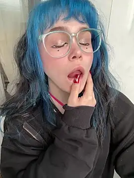 MaddisonHaas online show from 04.18.26