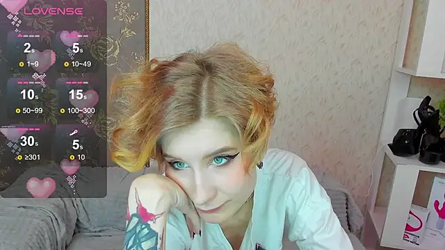 Snapshot of Angel_Jules chatting on 01.25.25 Angel Jules online show from 01.25.25