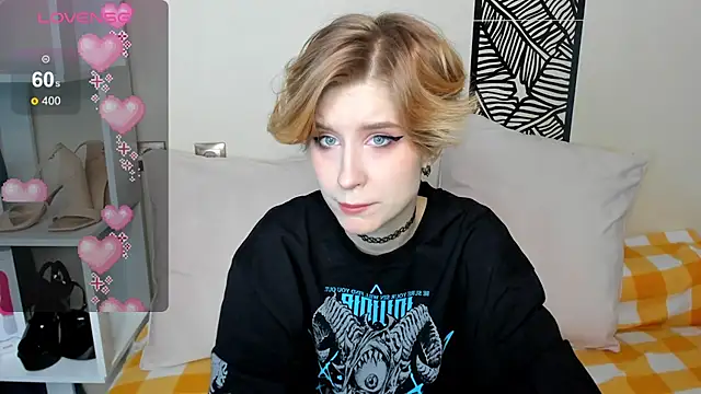 Snapshot of Angel_Jules chatting on 01.28.25 Angel Jules online show from 01.28.25