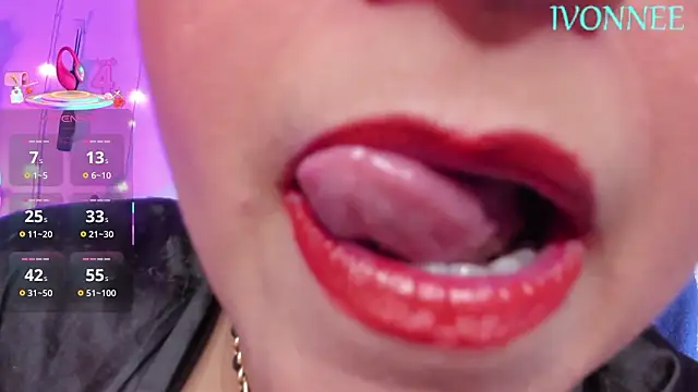 Ivonnee   online show from 02.15.26