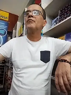 Snapshot of barboza991 chatting on 11.12.25 barboza991 online show from 11.12.25